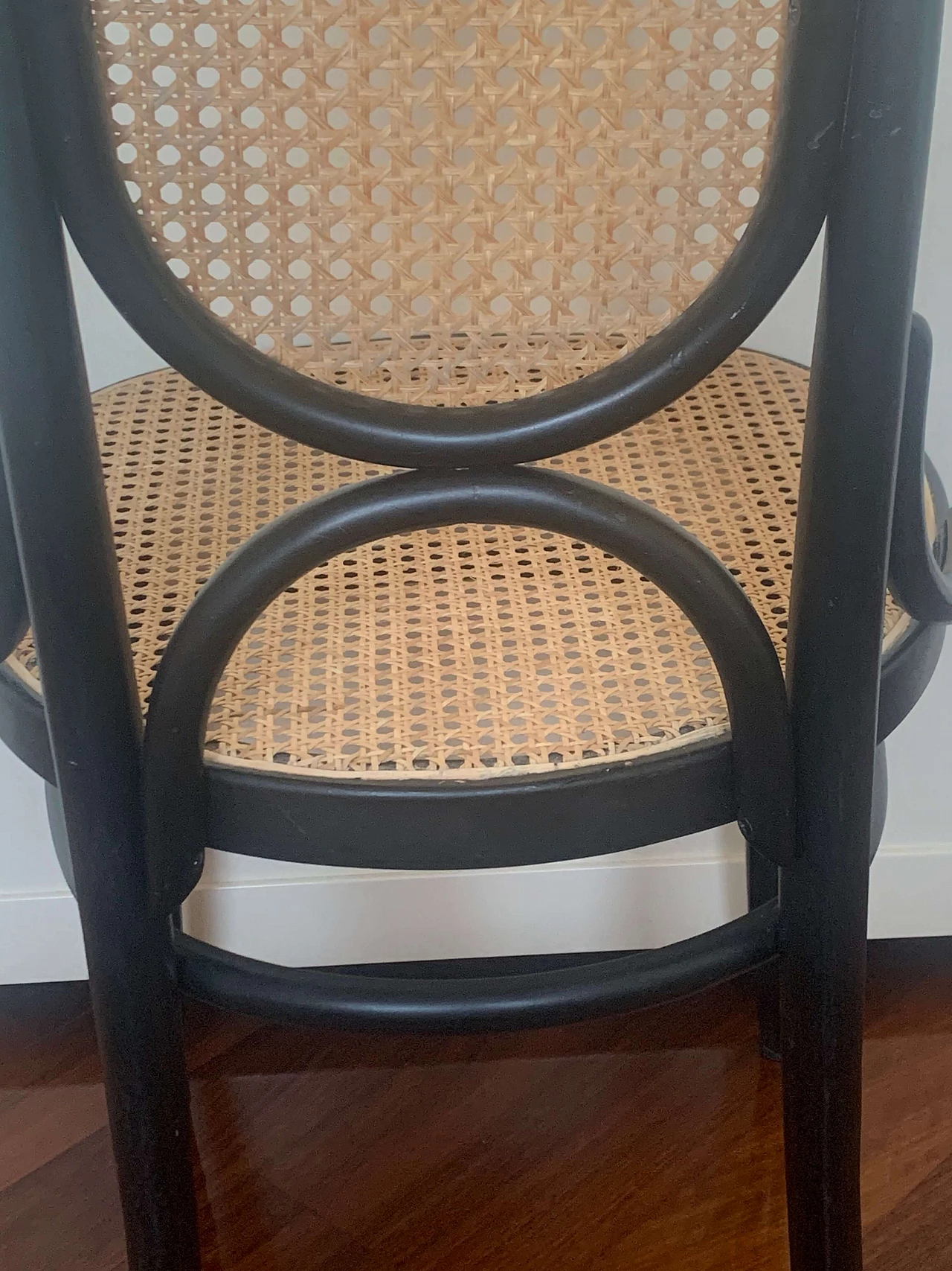 6 Sedie in faggio laccato nero e paglia di Vienna di Thonet, anni '80 1