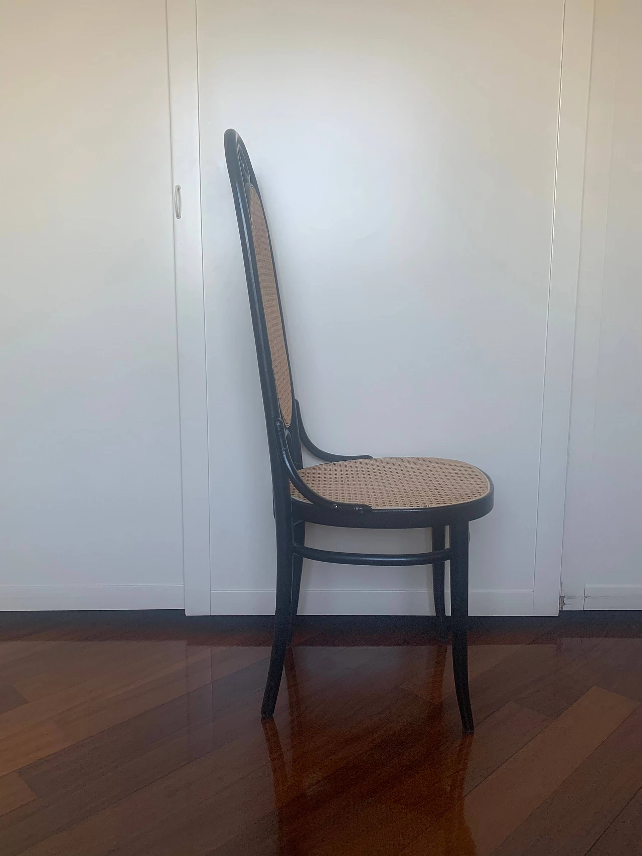 6 Chairs in black lacquered beech and Vienna straw by Thonet, 1980s 3