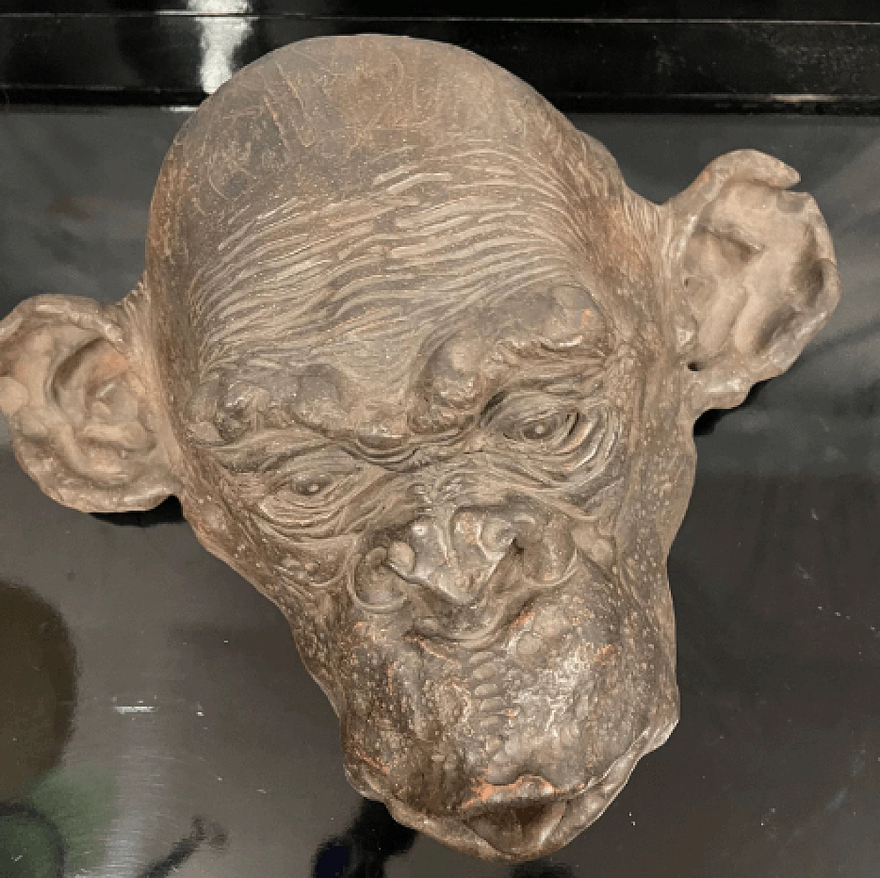 Angelo Zanella, bonobo monkey head, terracotta sculpture, 2019 6