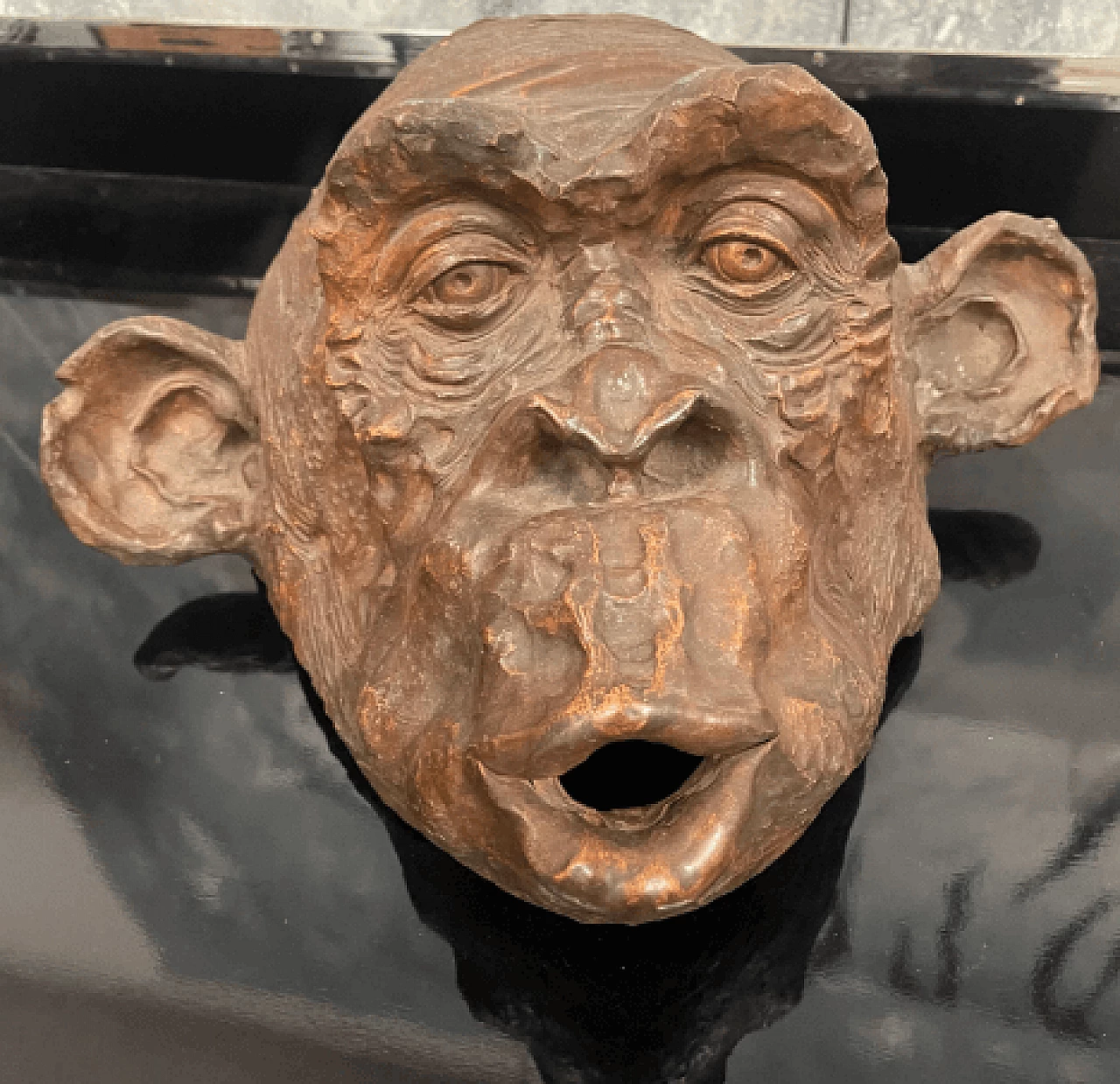 Angelo Zanella, bonobo monkey head, terracotta sculpture, 2018 4