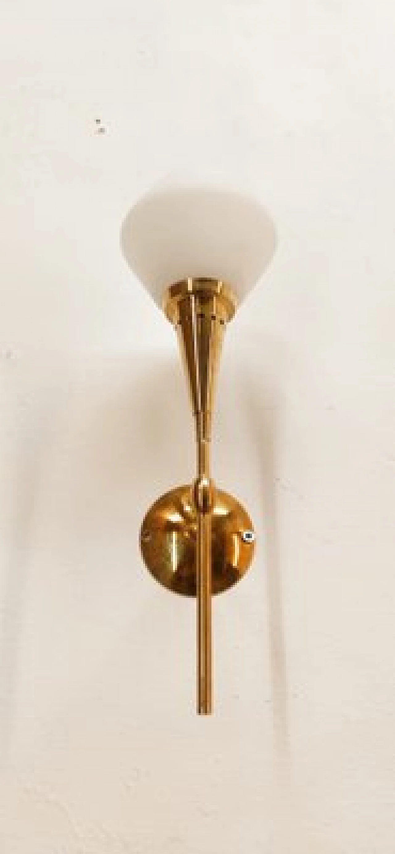 Brass and glass wall light by Stilnovo, 1960s 16