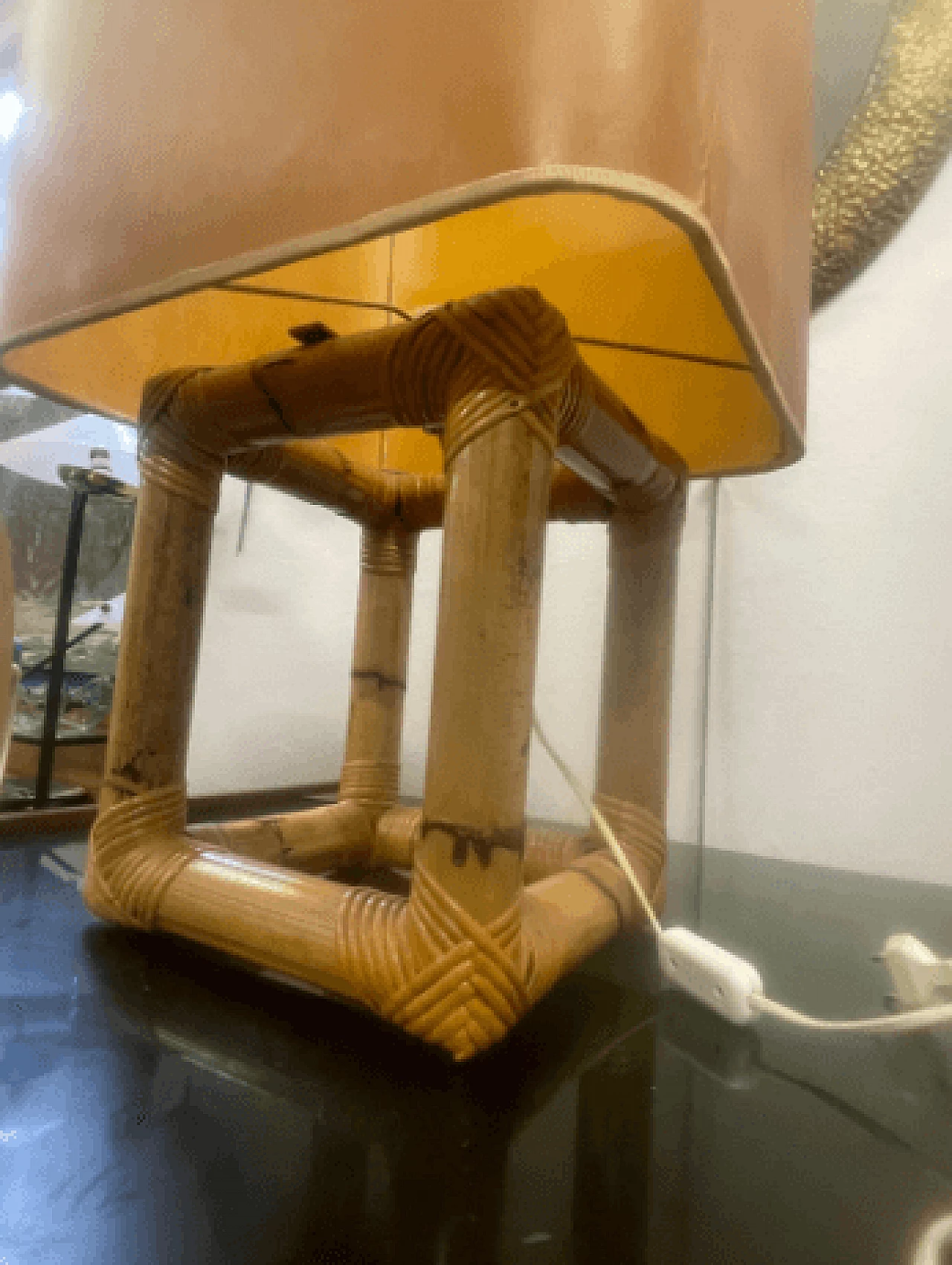 Lampada da tavolo in bambù e cellulosa, anni '80 7