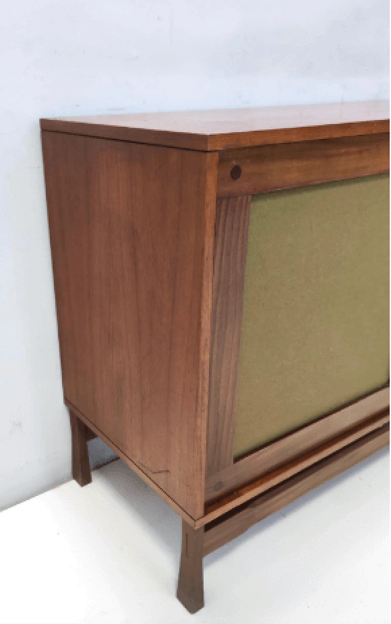 Credenza in noce di Saima, anni '70 13