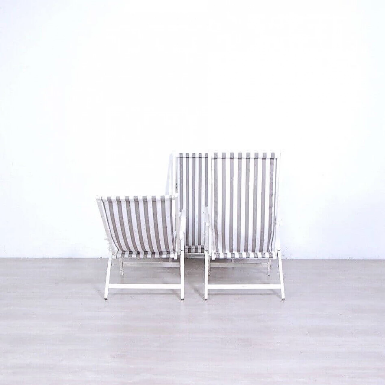 3 Folding deck chairs in white wood and fabric by Fratelli Reguitti, 1970s 5
