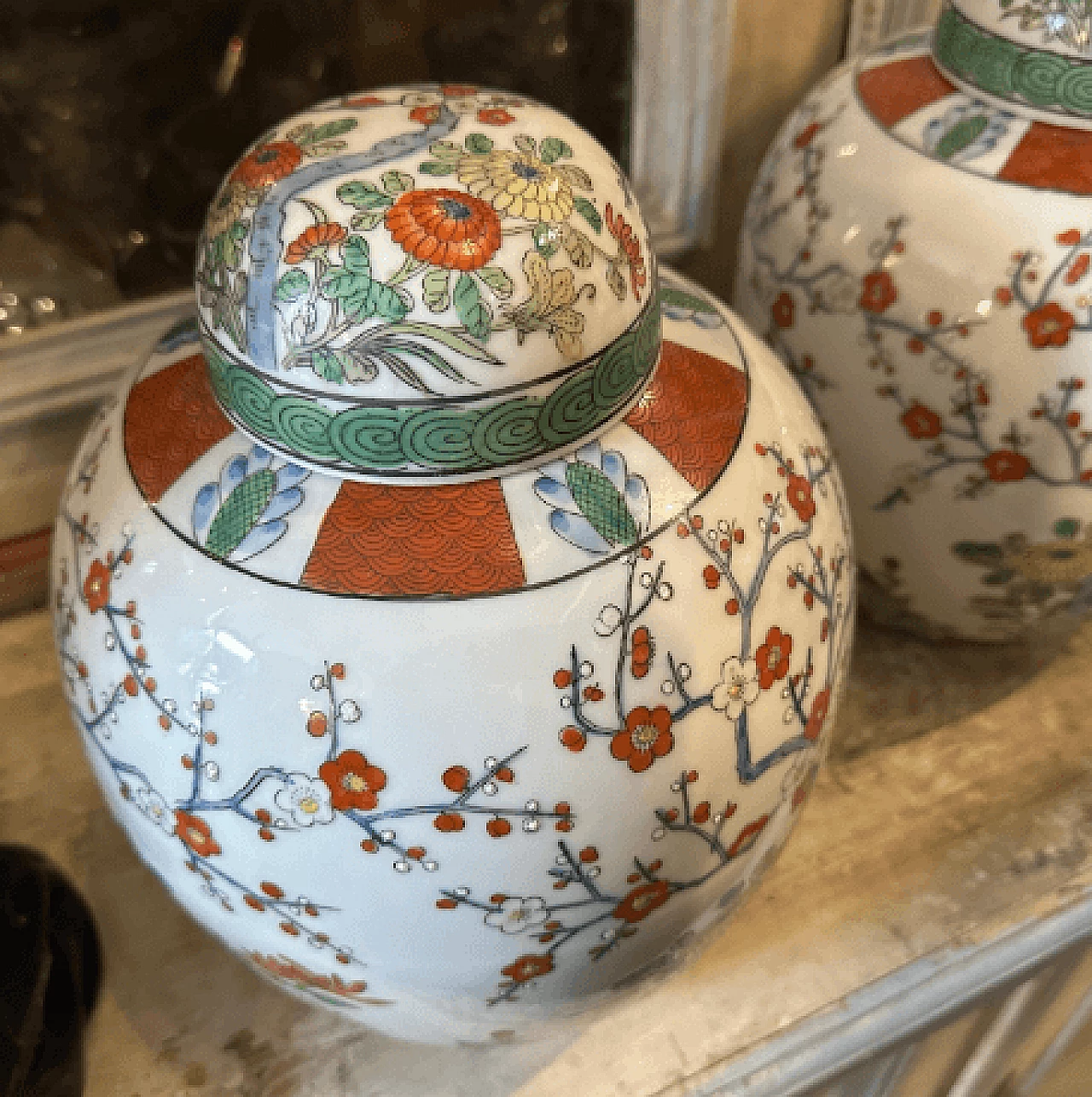Coppia di barattoli da zenzero cinesi in ceramica dipinta, anni '60 3