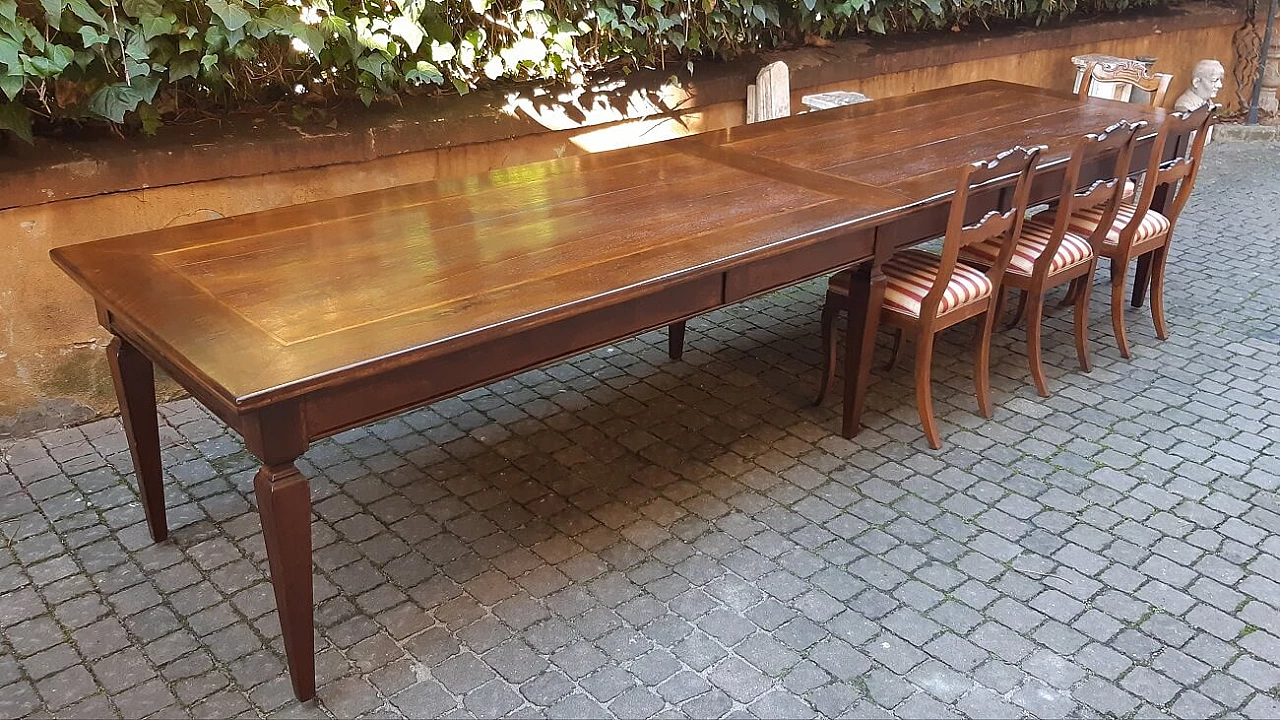 Emilian walnut and oak table, second half of the 19th century 2