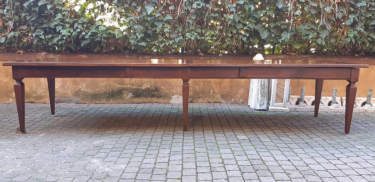 Emilian walnut and oak table, second half of the 19th century 10