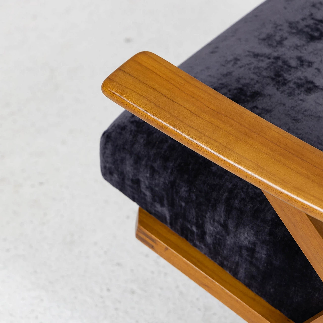 Cherry wood and purple velvet armchair, 1960s 4