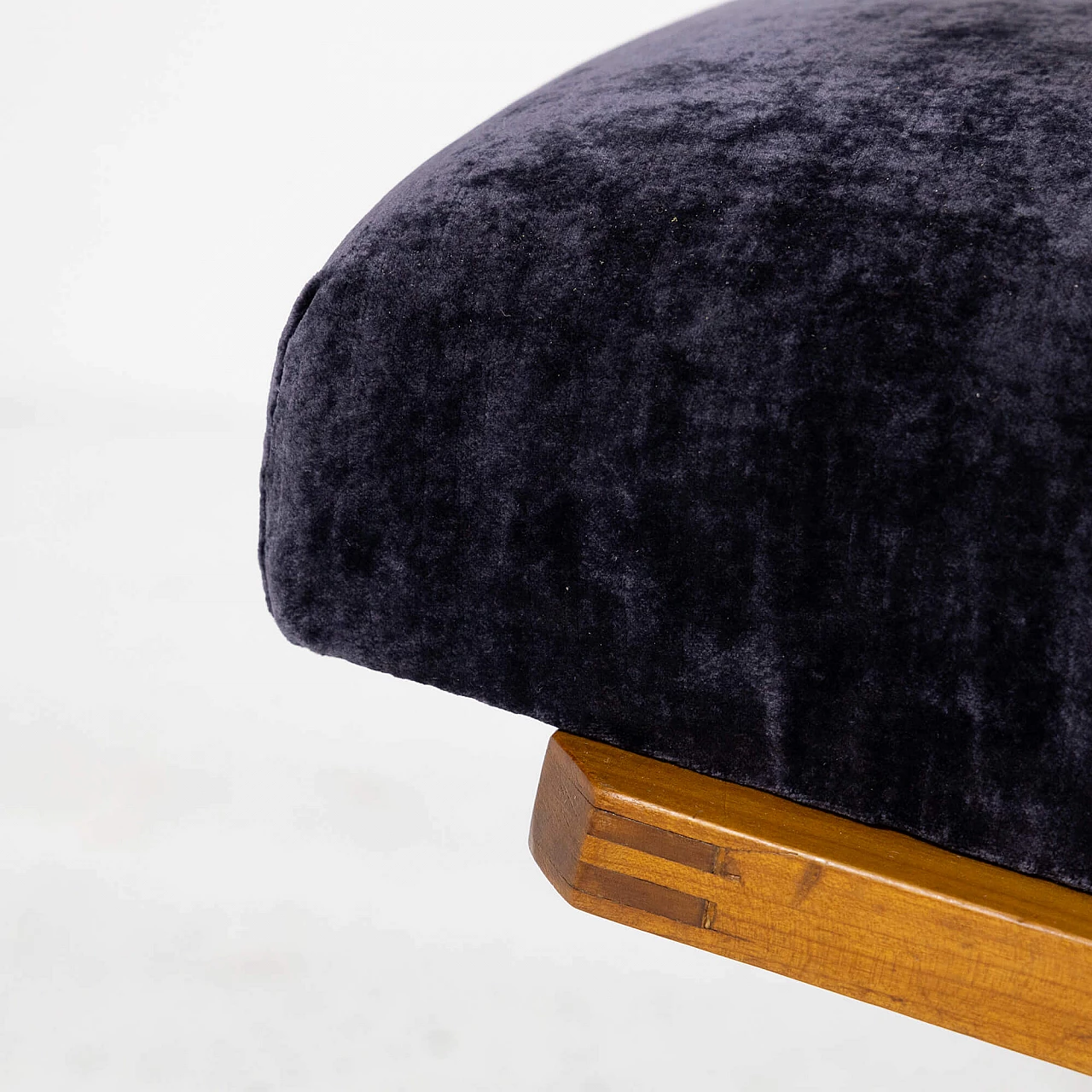 Cherry wood and purple velvet armchair, 1960s 5