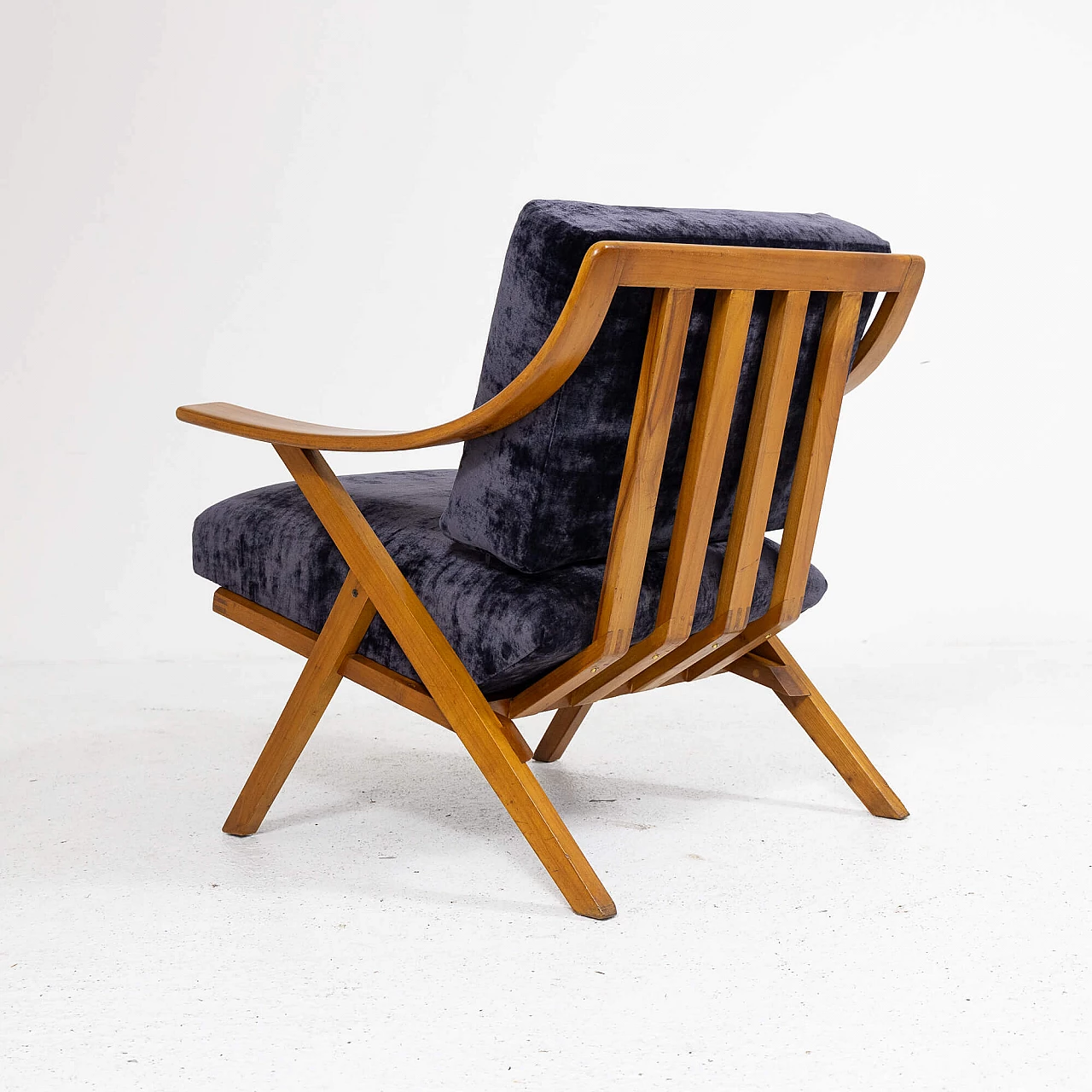 Cherry wood and purple velvet armchair, 1960s 12