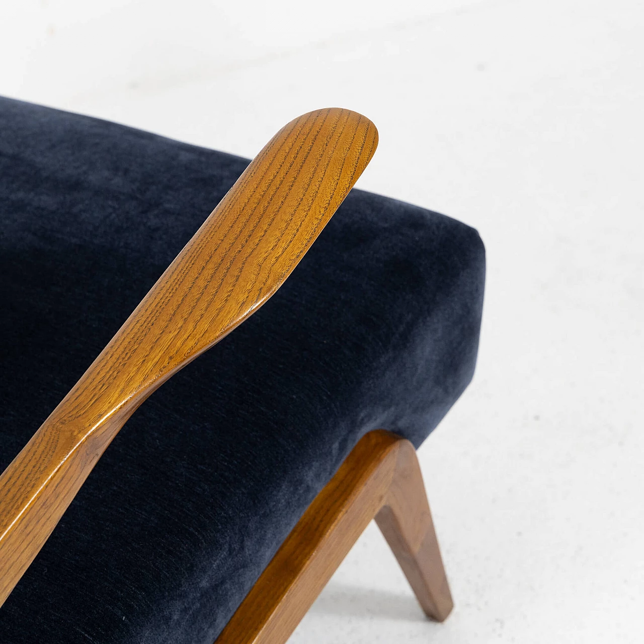 Ash and blue velvet armchair, 1950s 12