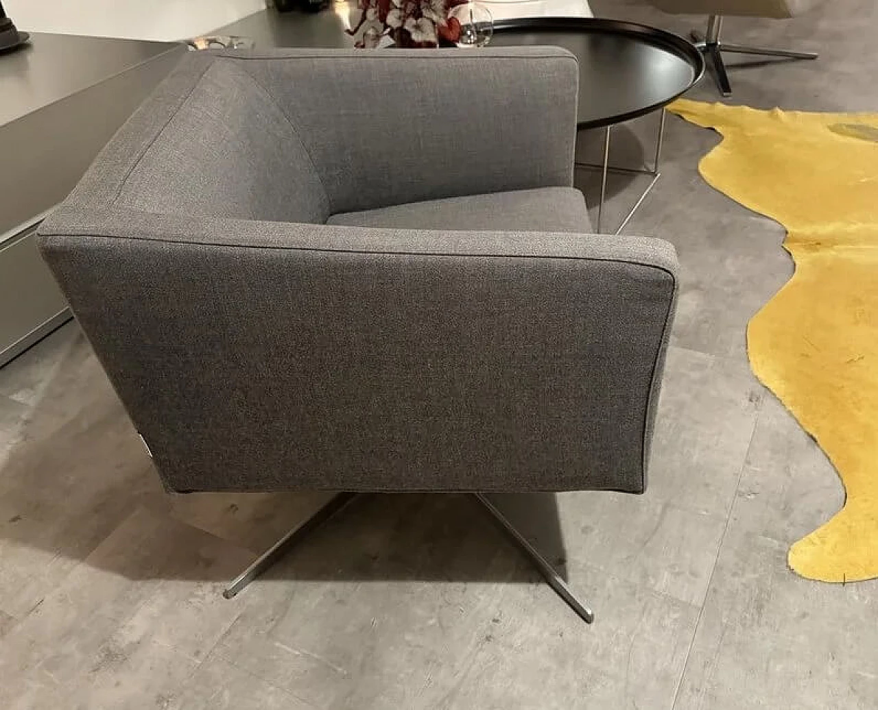 Cubica armchair by Studio LAM Lievore Altherr Molina for Verzelloni 1