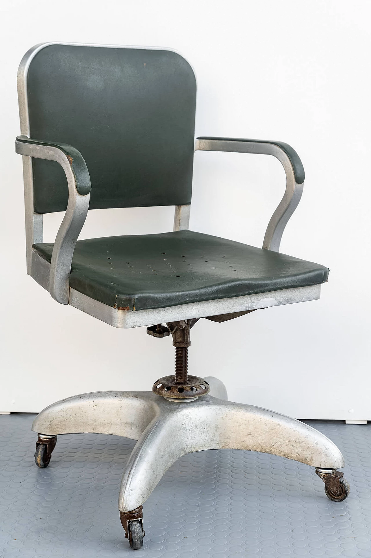 Metal swivel chair Kardex, 1930s 1