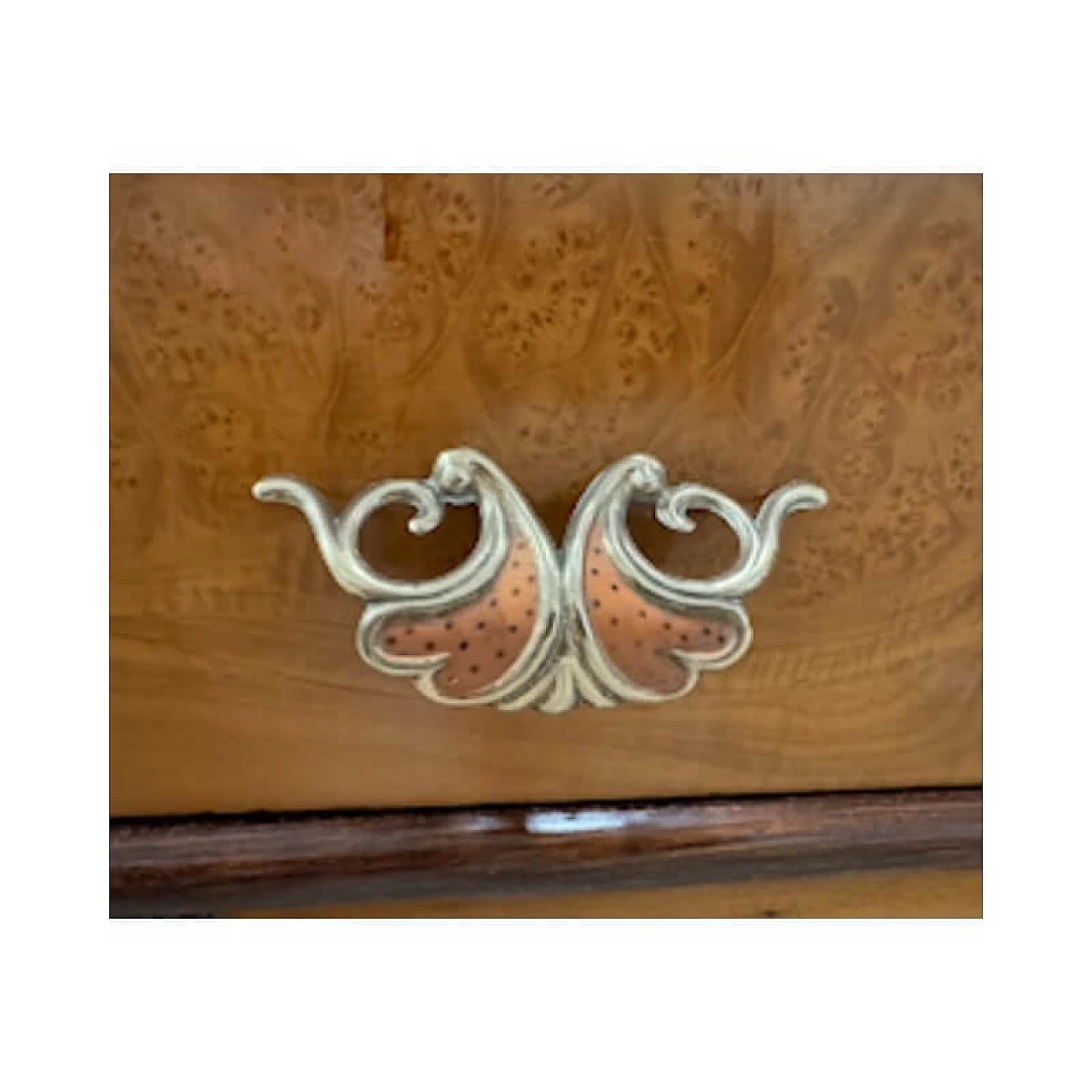 Cassettiera in radica di betulla con fronte a quattro cassetti e piano in vetro, anni '50 7