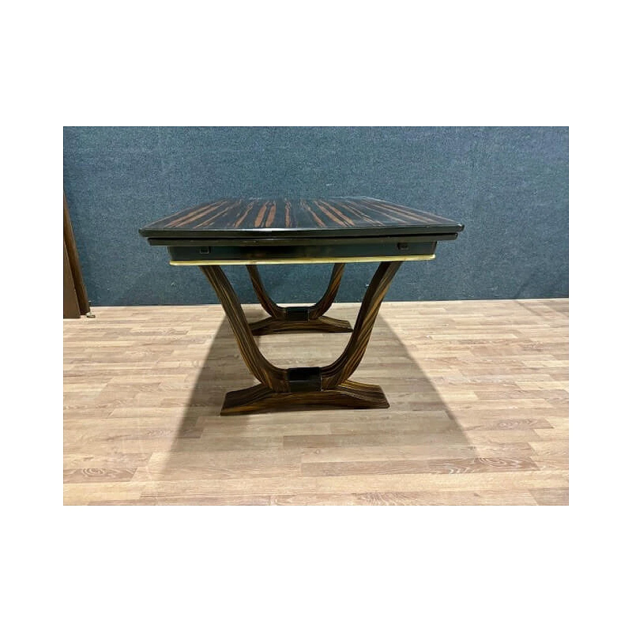 Extending Art Deco table in solid oak plated with Makassar ebony, 1930s 3