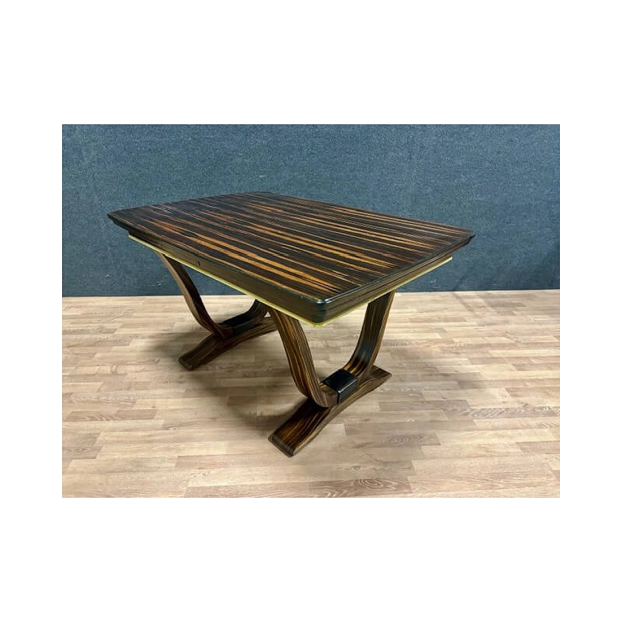 Extending Art Deco table in solid oak plated with Makassar ebony, 1930s 7