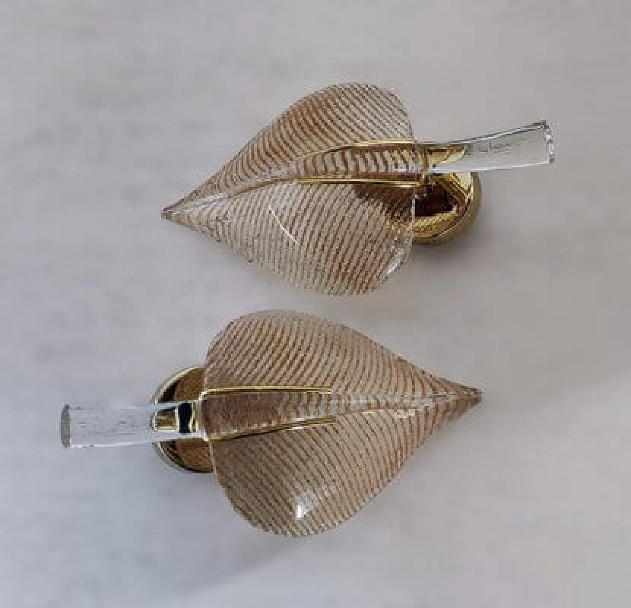 Pair of transparent and gilded Murano glass leaf wall lights, 1980s 6