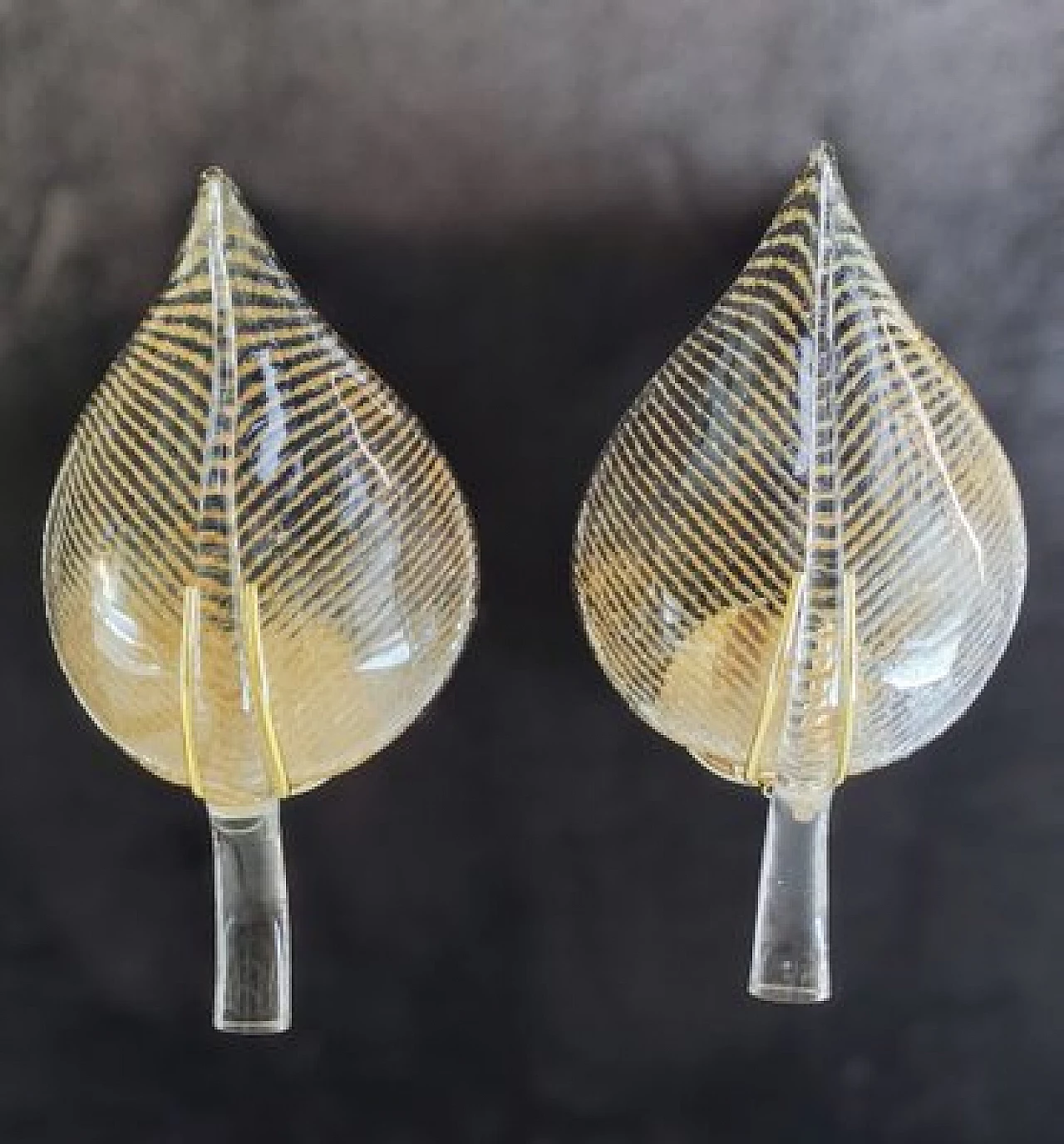 Pair of transparent and gilded Murano glass leaf wall lights, 1980s 26