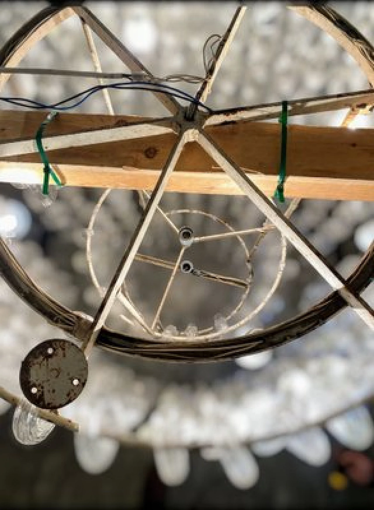 Murano glass chandelier by Fratelli Toso, 1960s 65