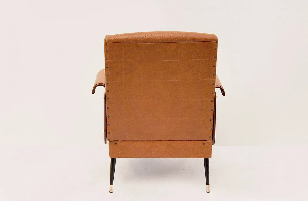 Poltrona Mid-Century in noce ed ecopelle, Made in Italy, Anni '60 2