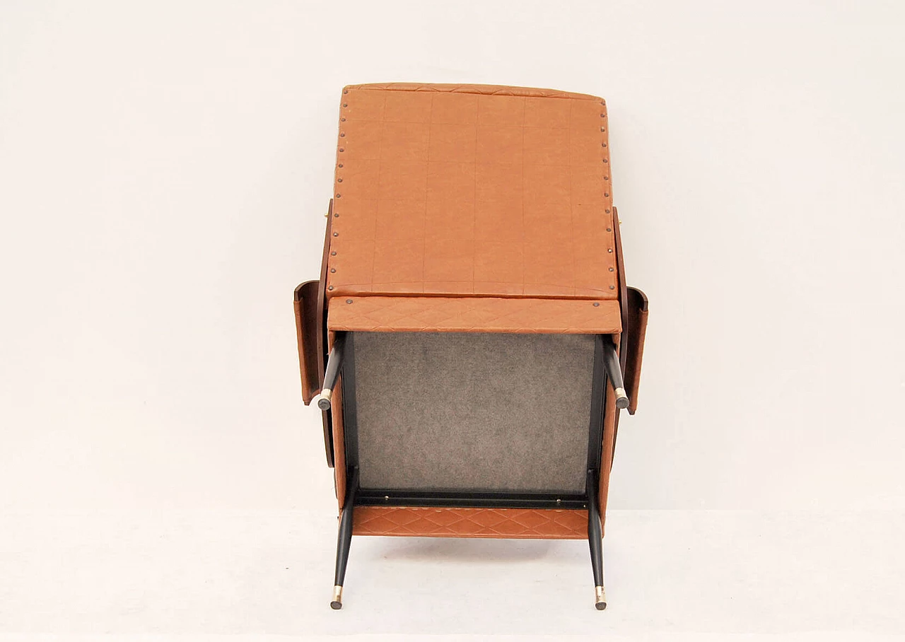 Poltrona Mid-Century in noce ed ecopelle, Made in Italy, Anni '60 4