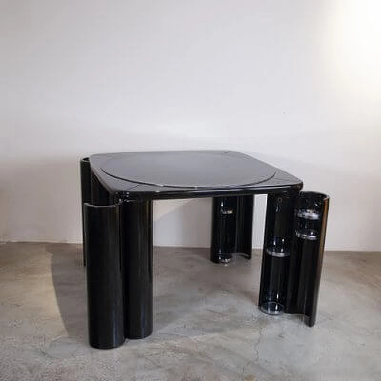 Game table in fabric and black lacquered wood with swivel legs by Pierluigi Molinari for Pozzi, 1970s 4