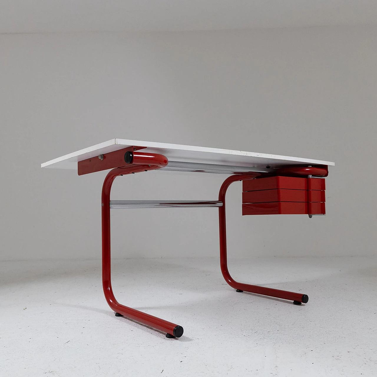 Pupil tilting writing desk by Joe Colombo for Bieffeplast, 1970s 5
