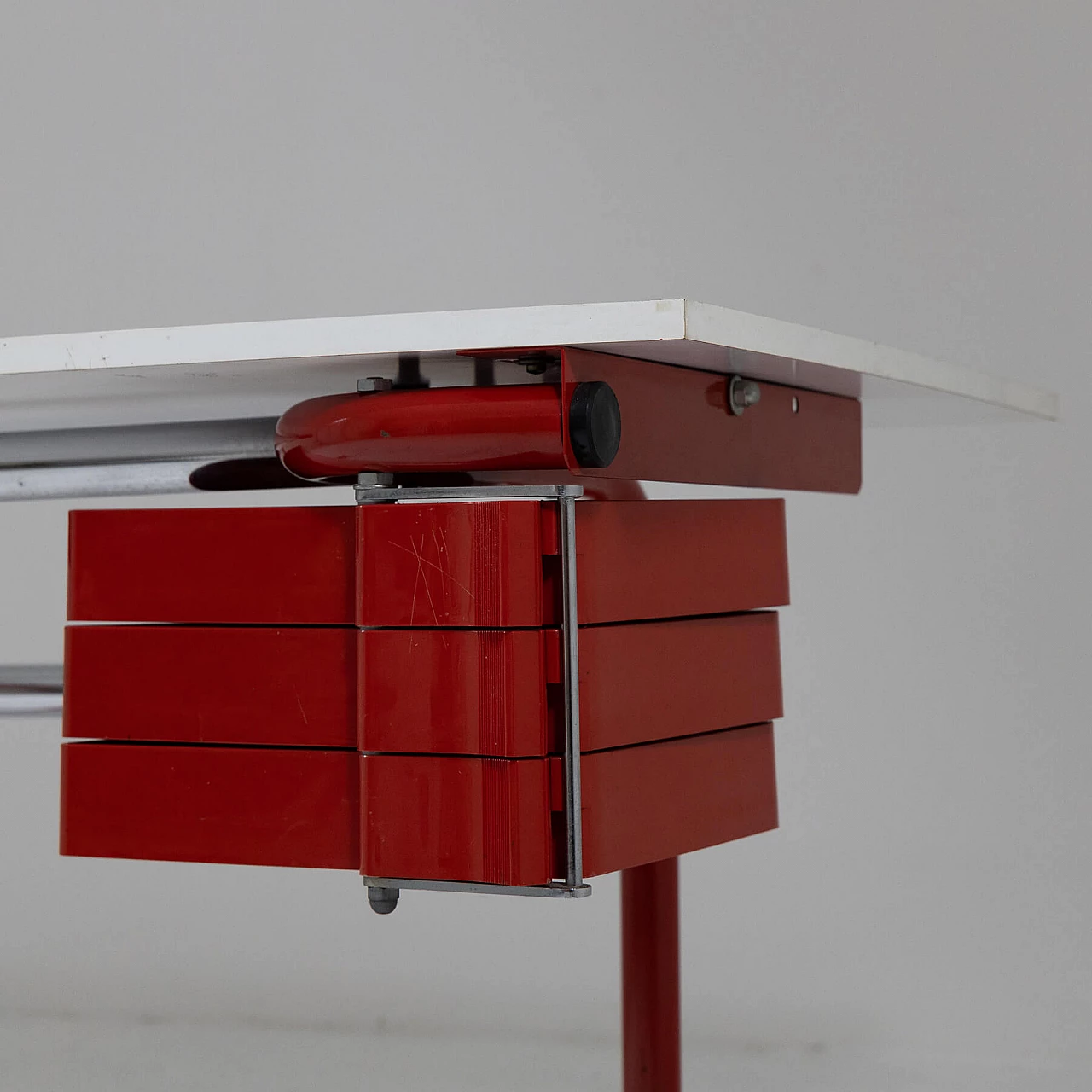 Pupil tilting writing desk by Joe Colombo for Bieffeplast, 1970s 8