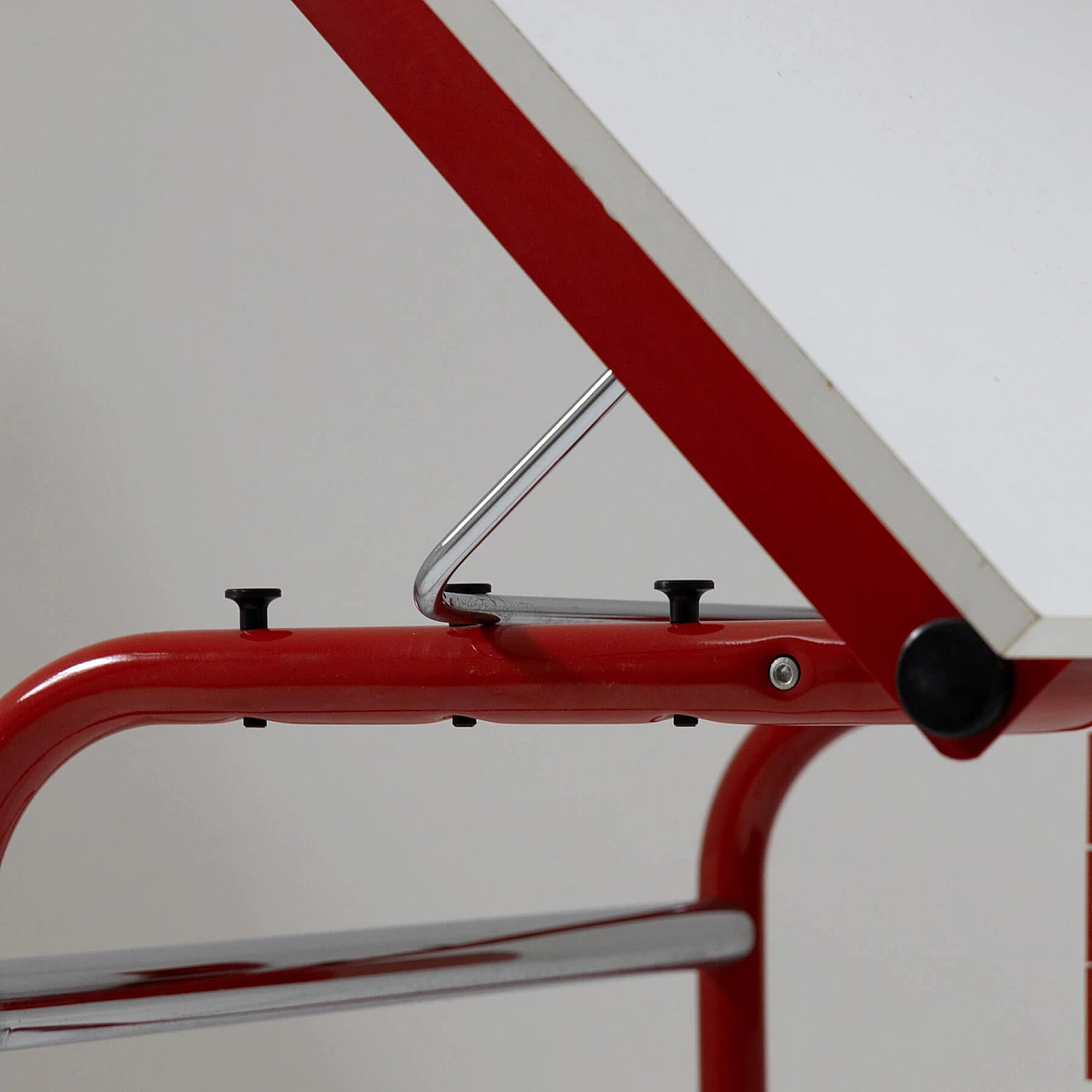 Pupil tilting writing desk by Joe Colombo for Bieffeplast, 1970s 12