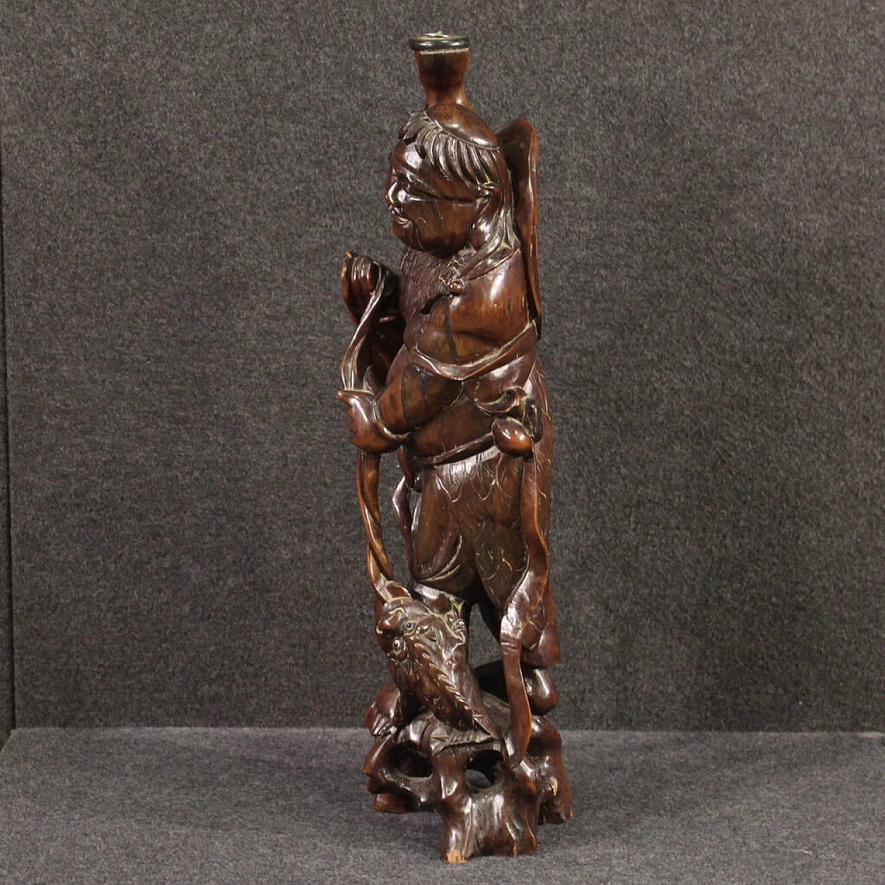 Scultura orientale in legno esotico, anni '60 3