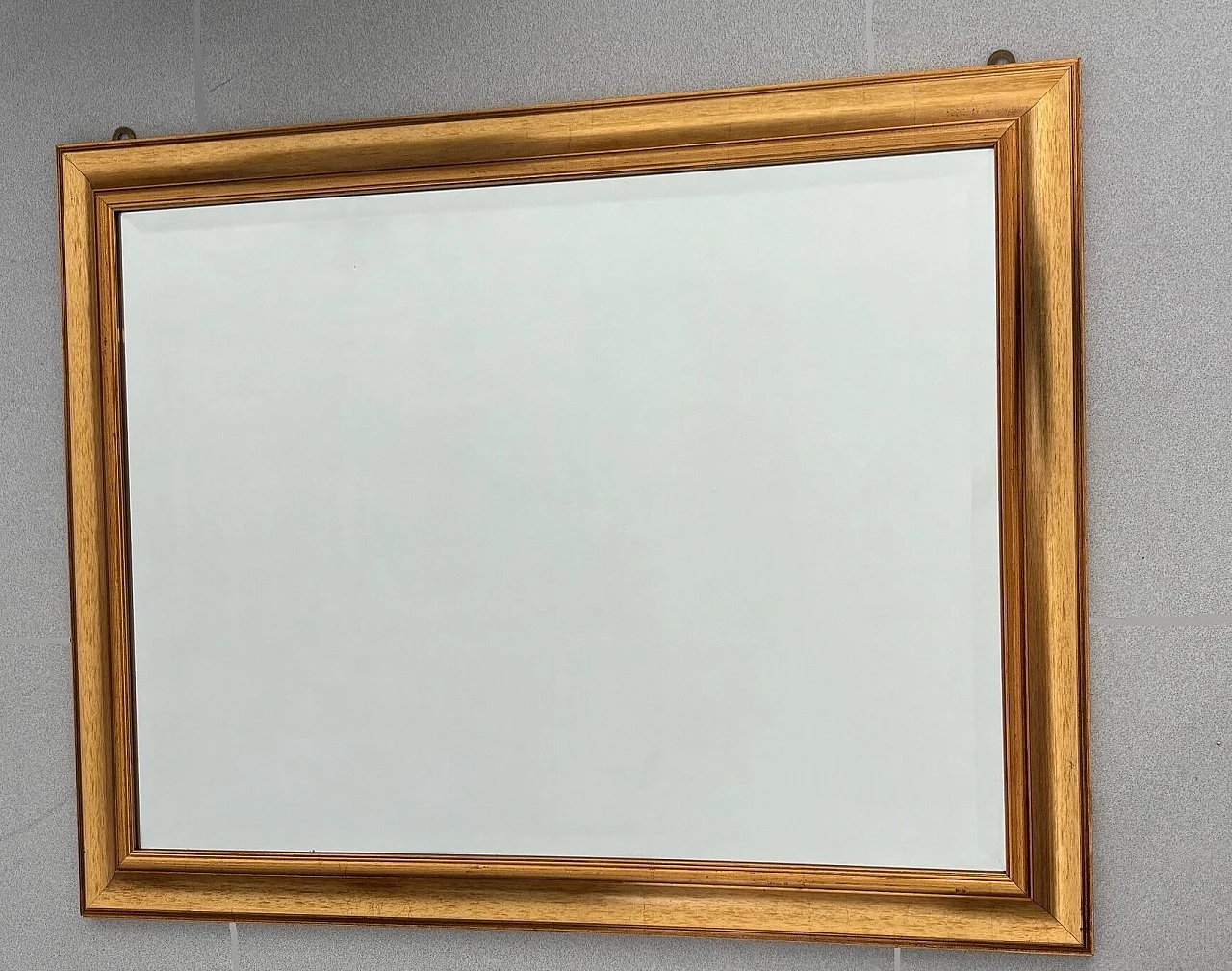 Specchio rettangolare con cornice in legno, anni '60 1