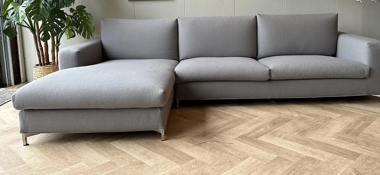 Box corner sofa by Piero Lissoni for Living Divani 5