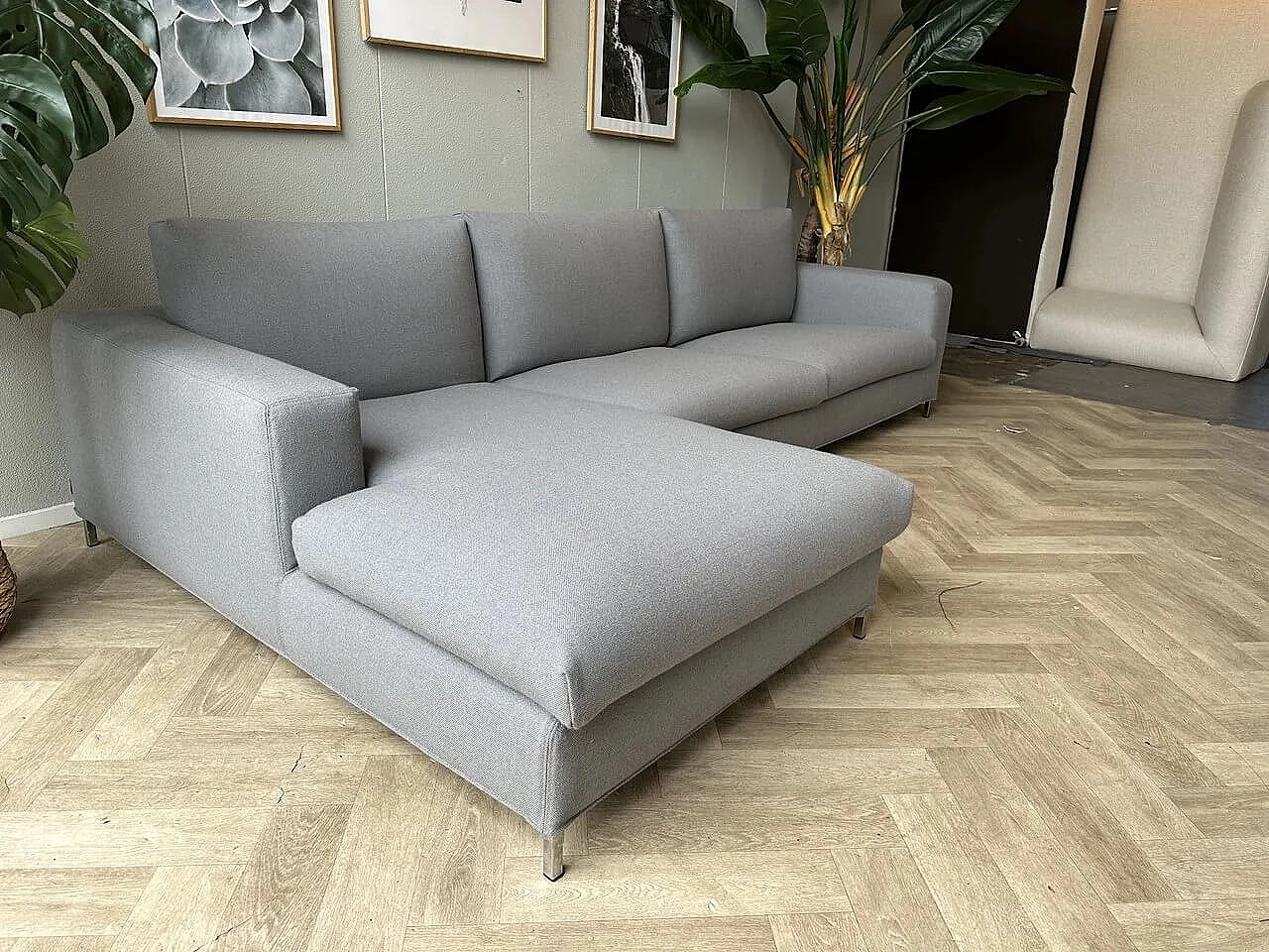 Box corner sofa by Piero Lissoni for Living Divani 13