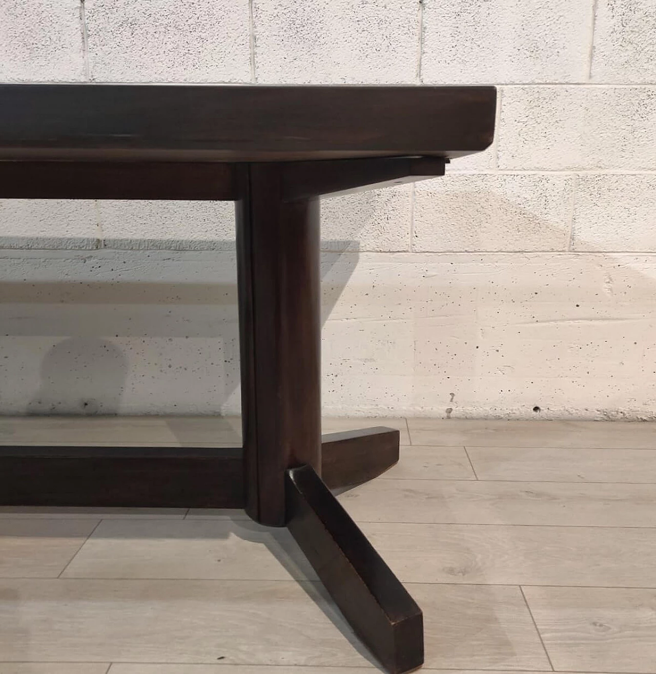 Tavolo in noce, anni '60 7