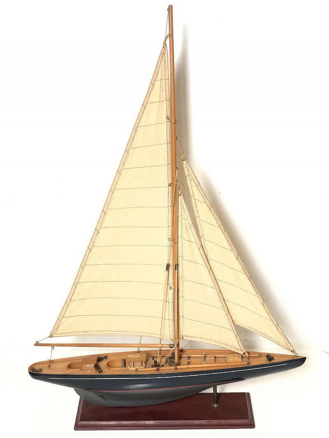 Barca a vela in legno, anni '60 2