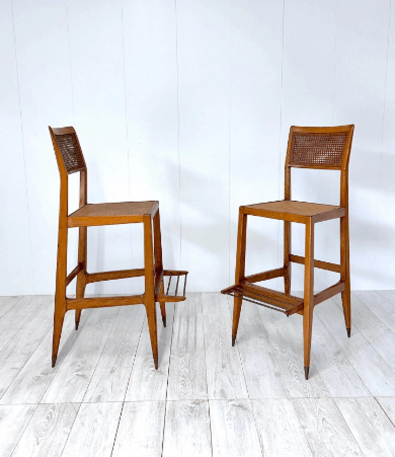 Pair of croupier stools by Gio Ponti for the Sanremo Casino, 1950s 5