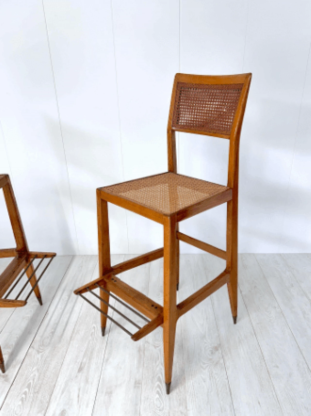 Pair of croupier stools by Gio Ponti for the Sanremo Casino, 1950s 7