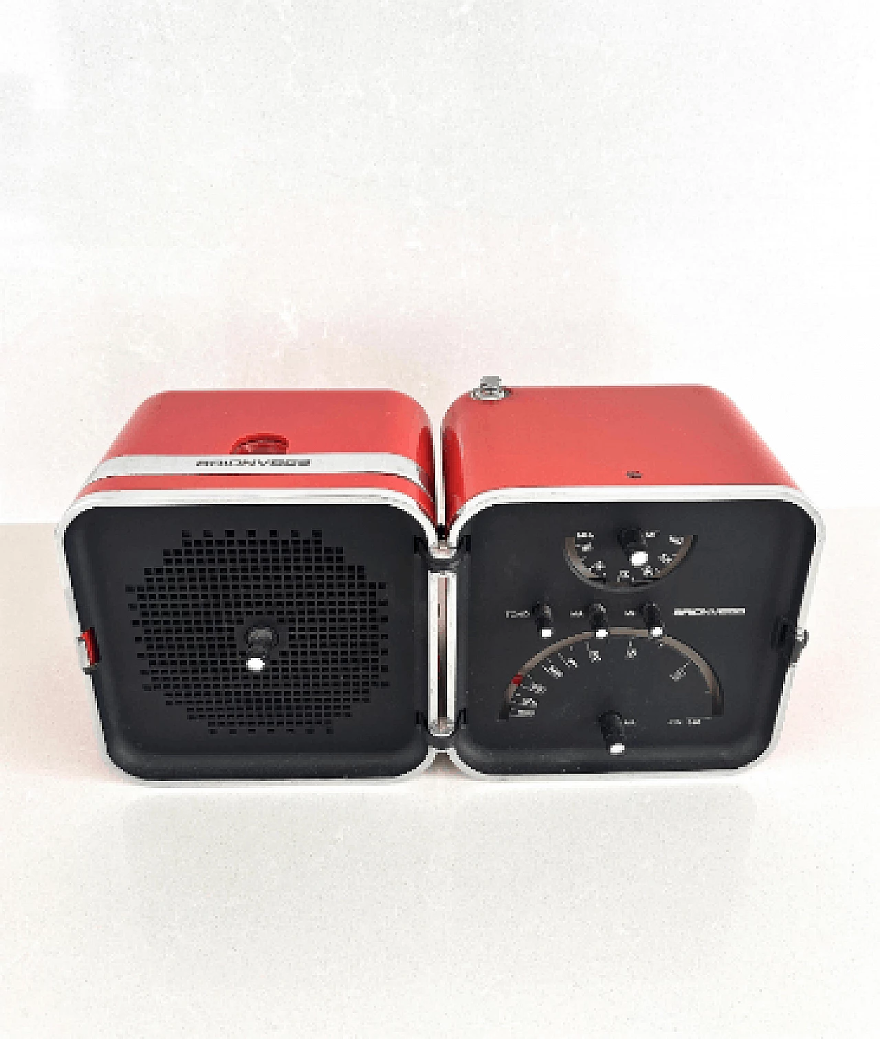 Cubo TS502 Brionvega radio by Richard Sapper and Marco Zanuso, 1960s 12
