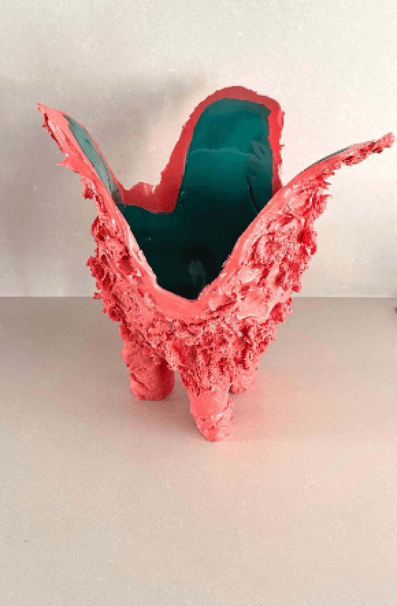 Lava vase in resin by Gaetano Pesce, 2022 5
