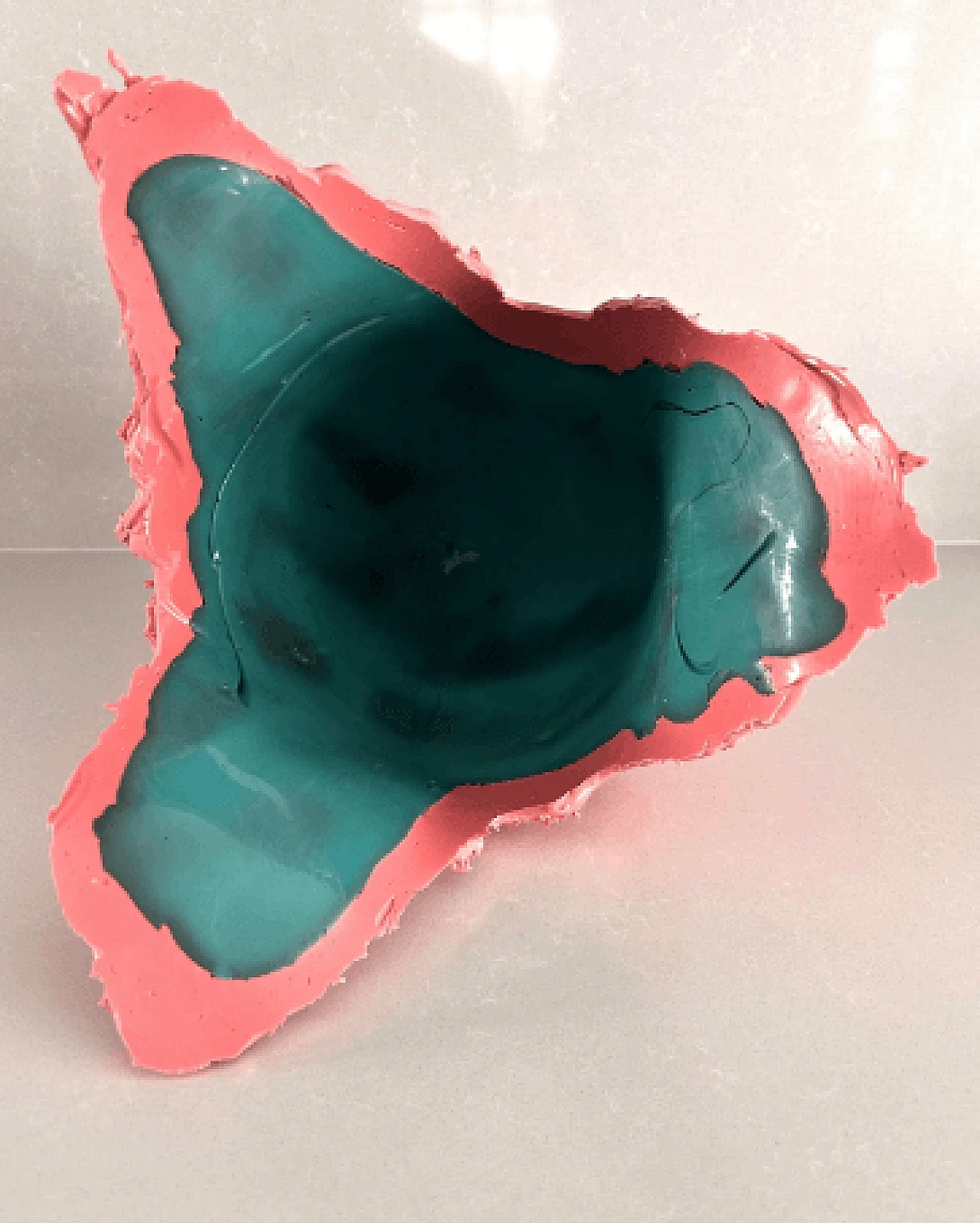 Lava vase in resin by Gaetano Pesce, 2022 9