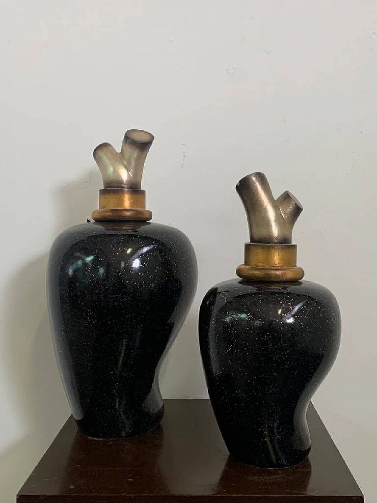 Pair of vases with lid by Lam Lee Group, 1980s 1