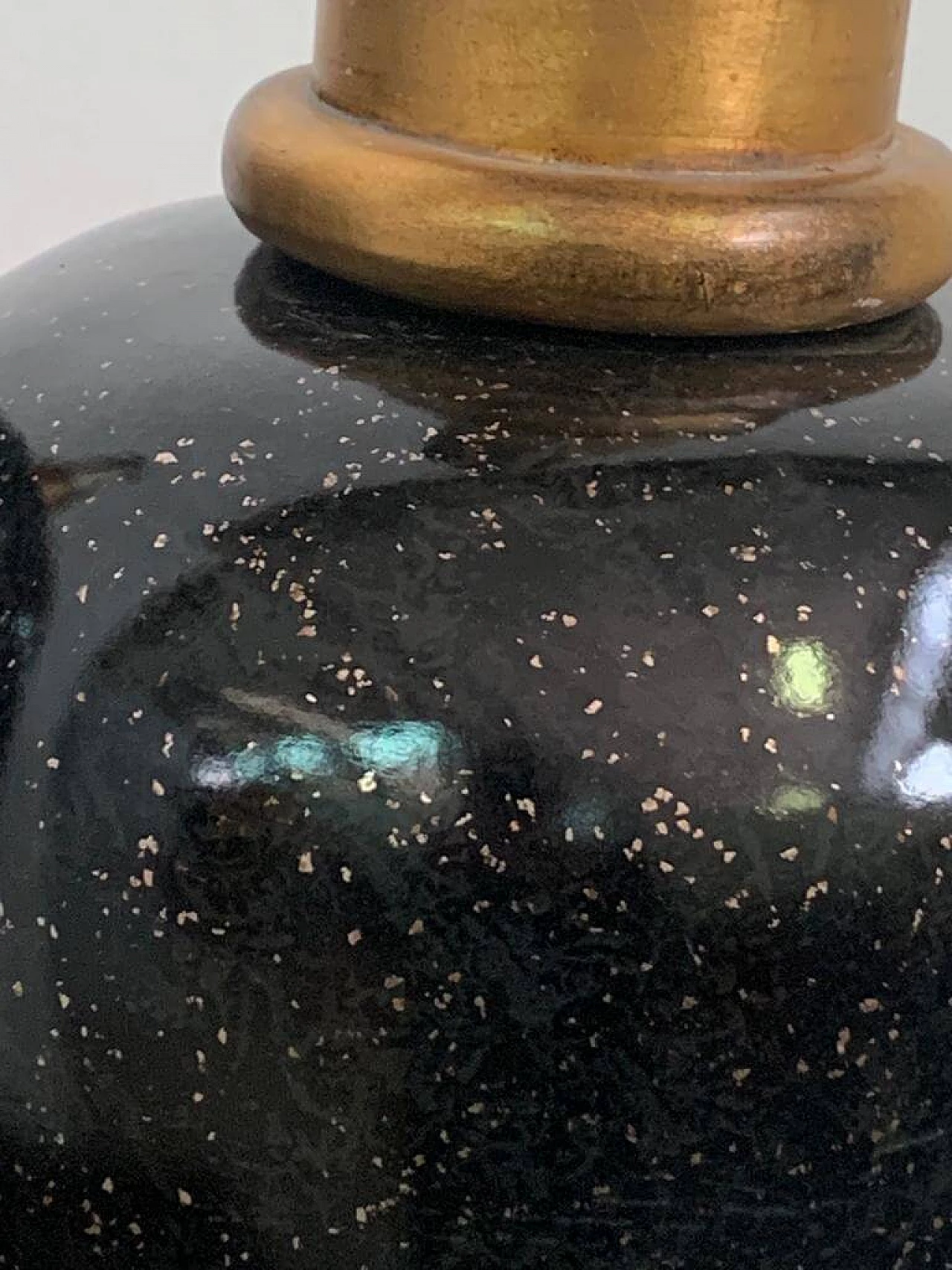 Pair of vases with lid by Lam Lee Group, 1980s 3