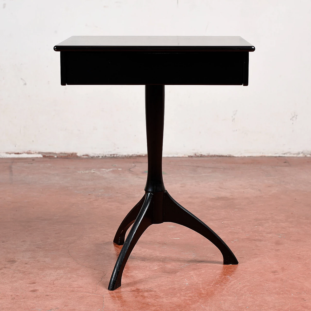 The Shakers 29 coffee table by Alivar 8