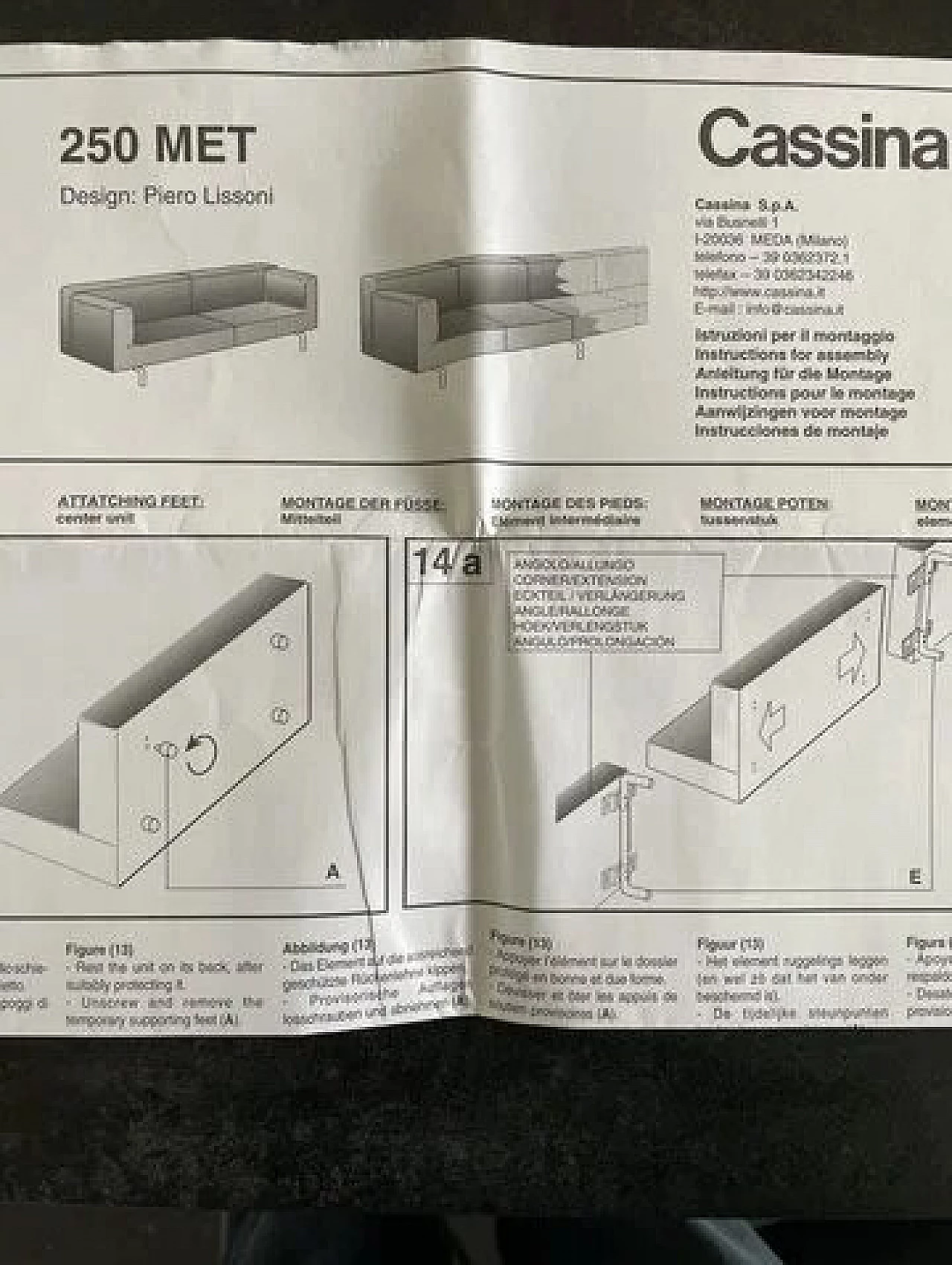 Divano angolare MET 250 in tessuto Trial di Piero Lissoni per Cassina 10