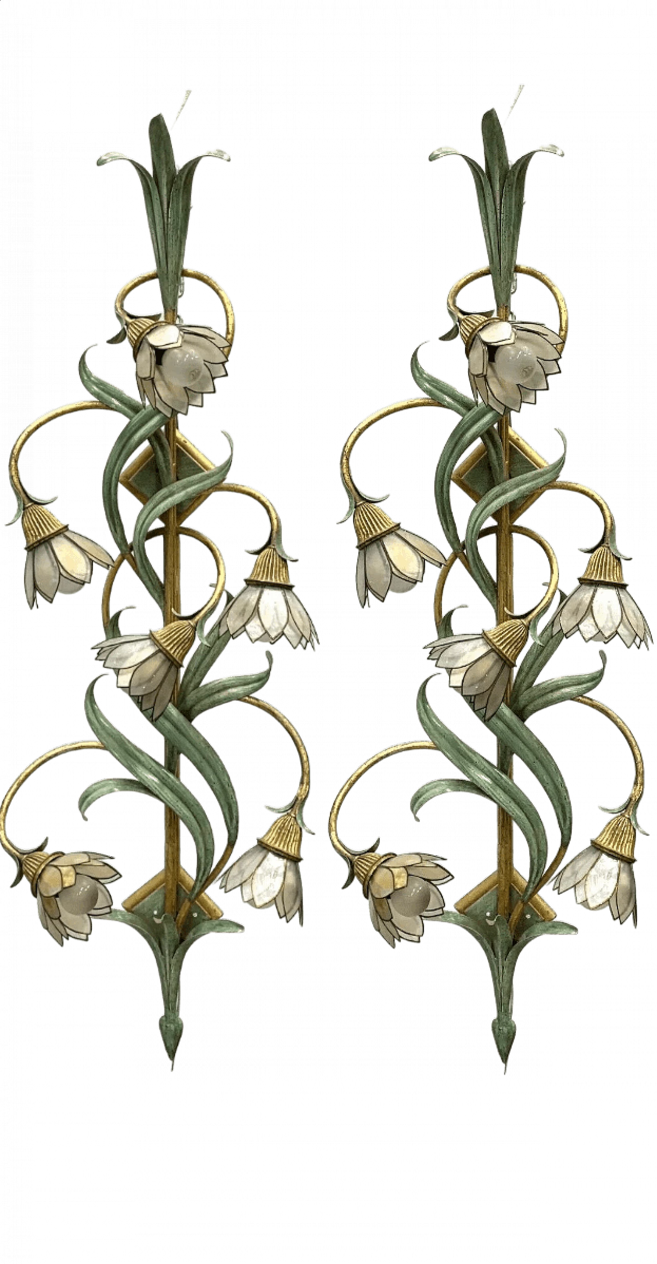 Pair of wall sconces by Banci Firenze with mother-of-pearl petals, 1980s 13