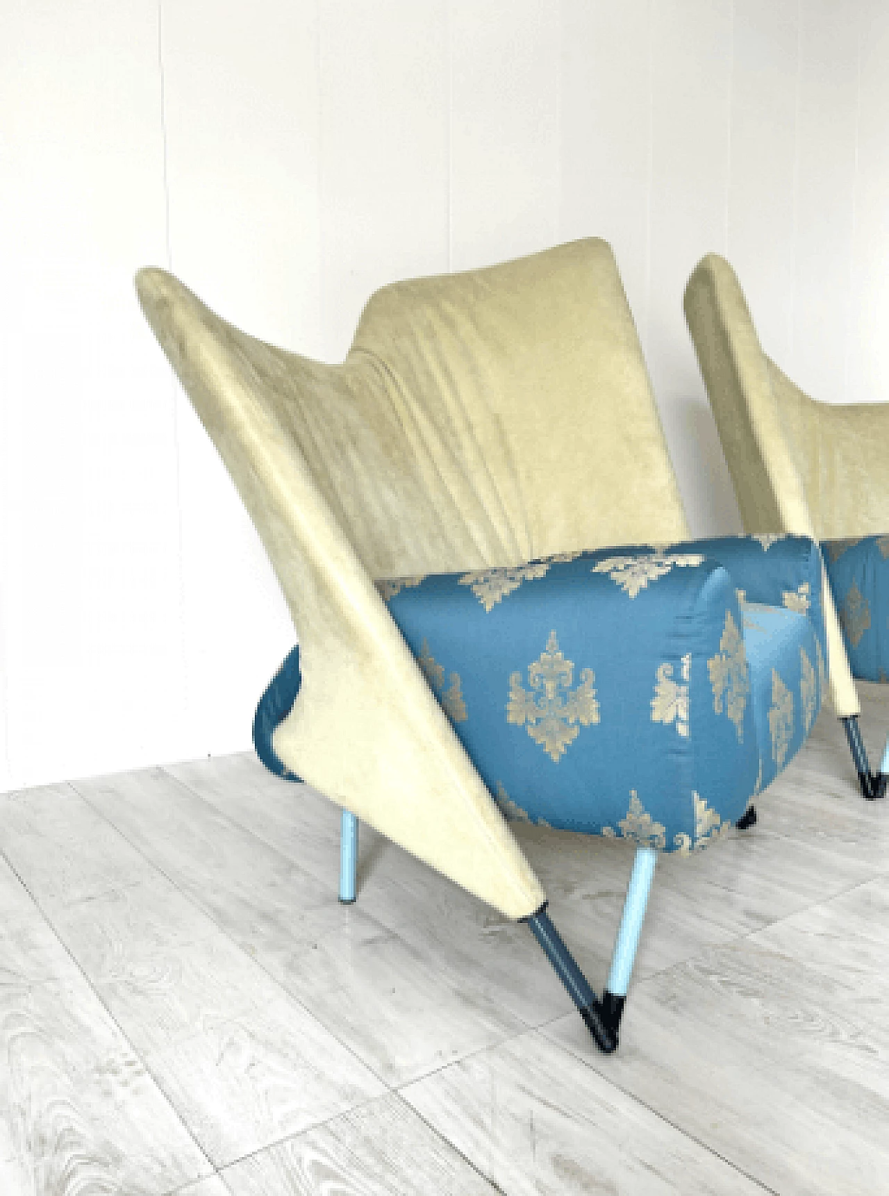 Coppia di poltrone Torso di Paolo Deganello per Cassina, anni '80 4