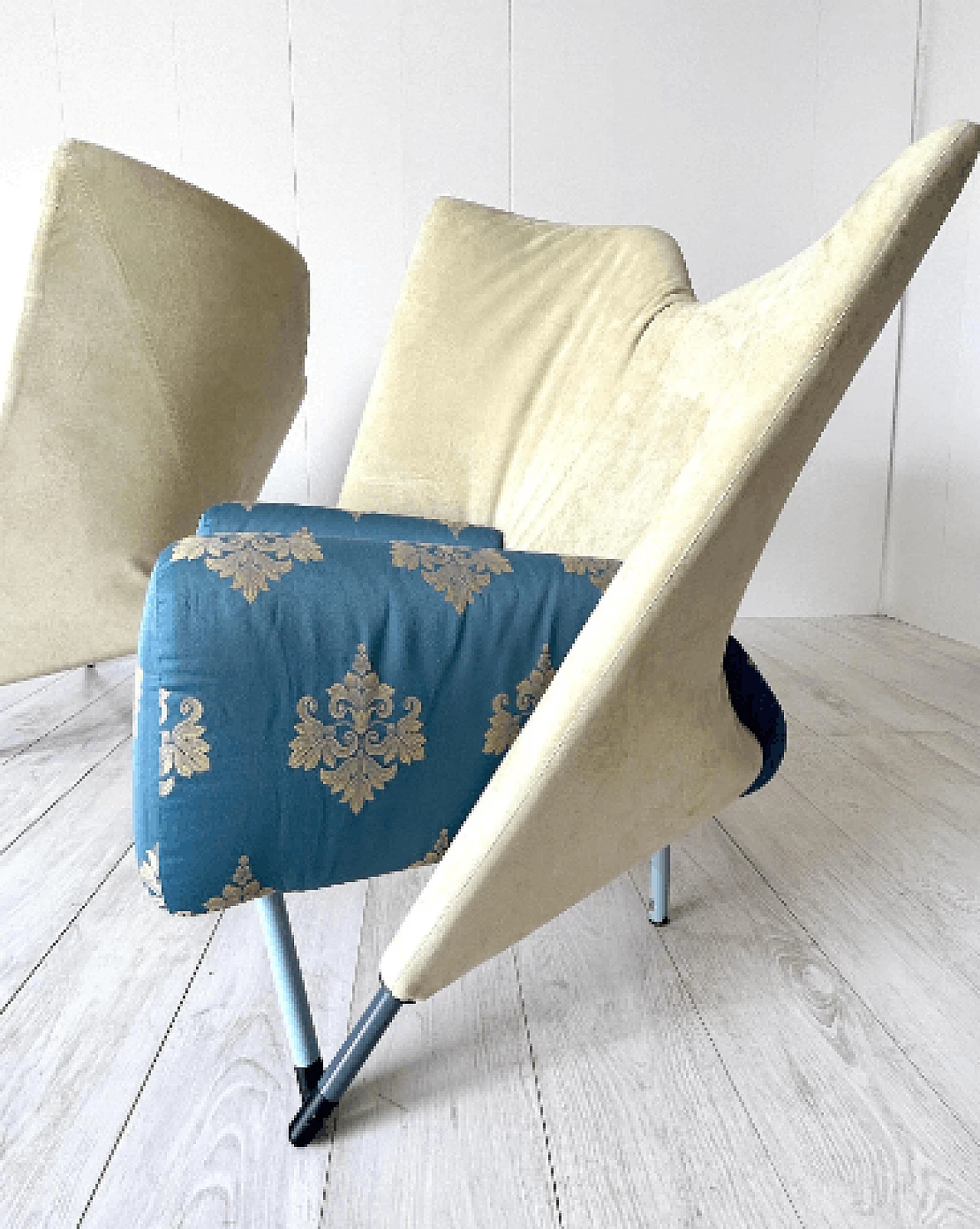 Coppia di poltrone Torso di Paolo Deganello per Cassina, anni '80 11