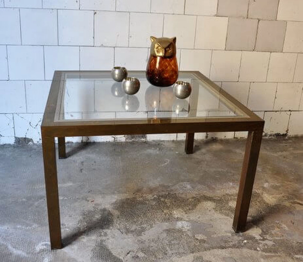 Squared coffee table in brass and glass, 1970s 7