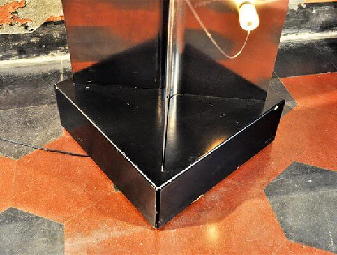 B.T.4 lampada da terra di Studio A.R.D.I.T.I. per Nucleo Sormani, 1971 5