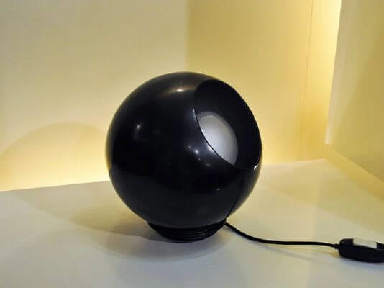 Lampada da tavolo in metallo di Gino Sarfatti per Arteluce, anni '60 1